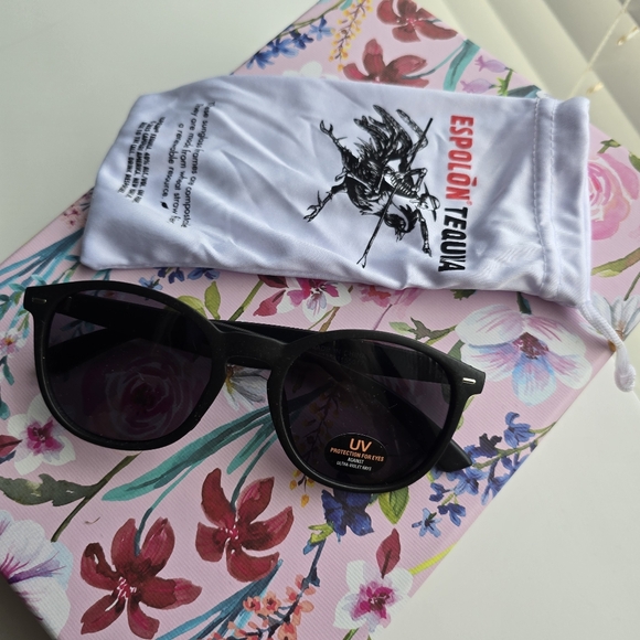 Accessories - Espolon Tequila Black Sunglasses with UV Protection
